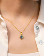 Four Leaf Clover Necklace Pendant In Sterling Silver With Topaz
