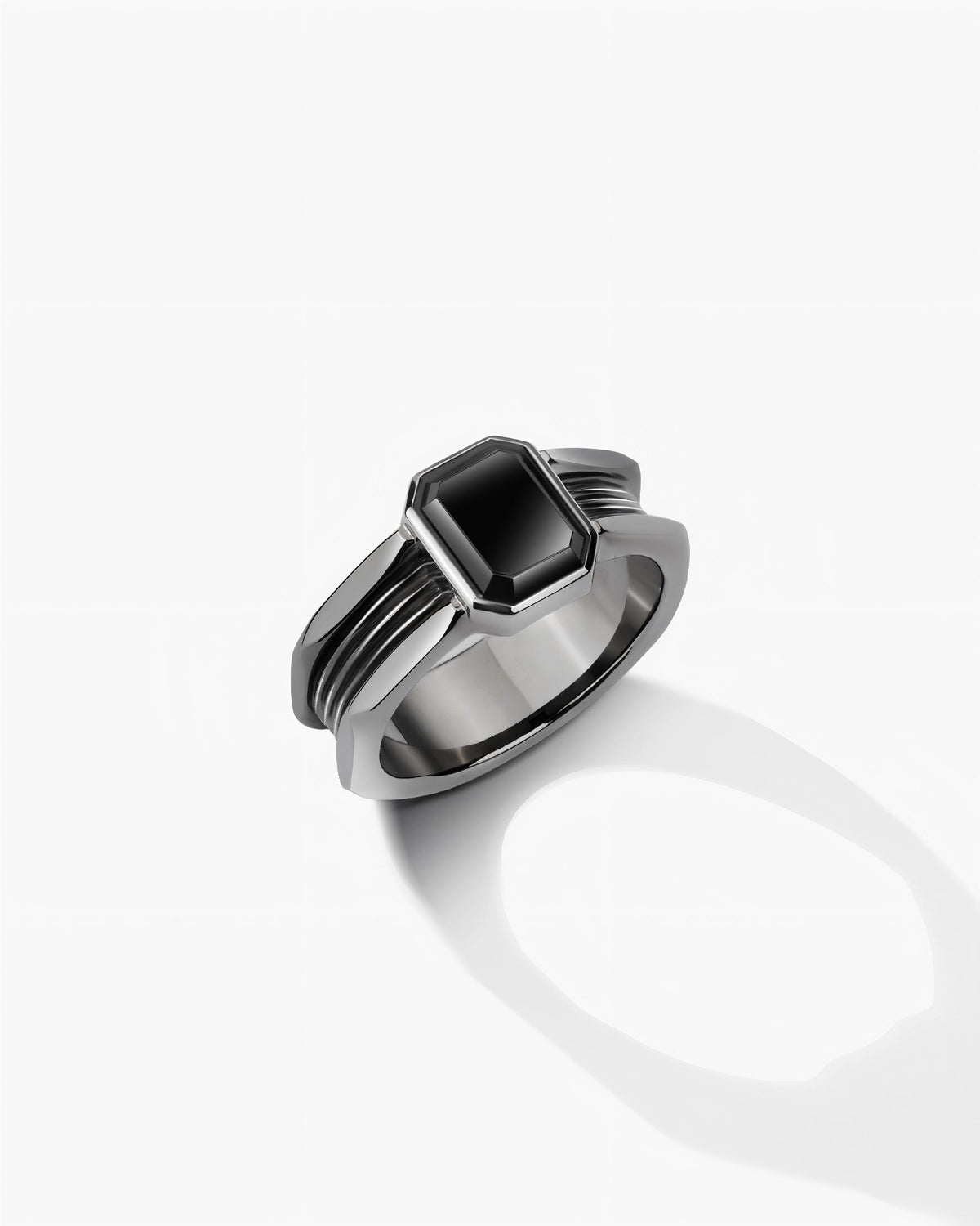 Ribbed Signet Ring In Sterling Silver With Black Agate